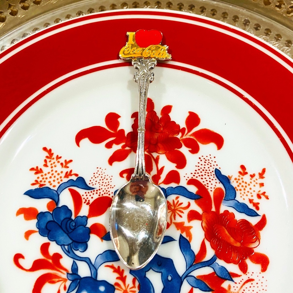 S15-Vintage CocaCola Silver Plate & Enamel Collector's Spoon - Picture 2 of 8